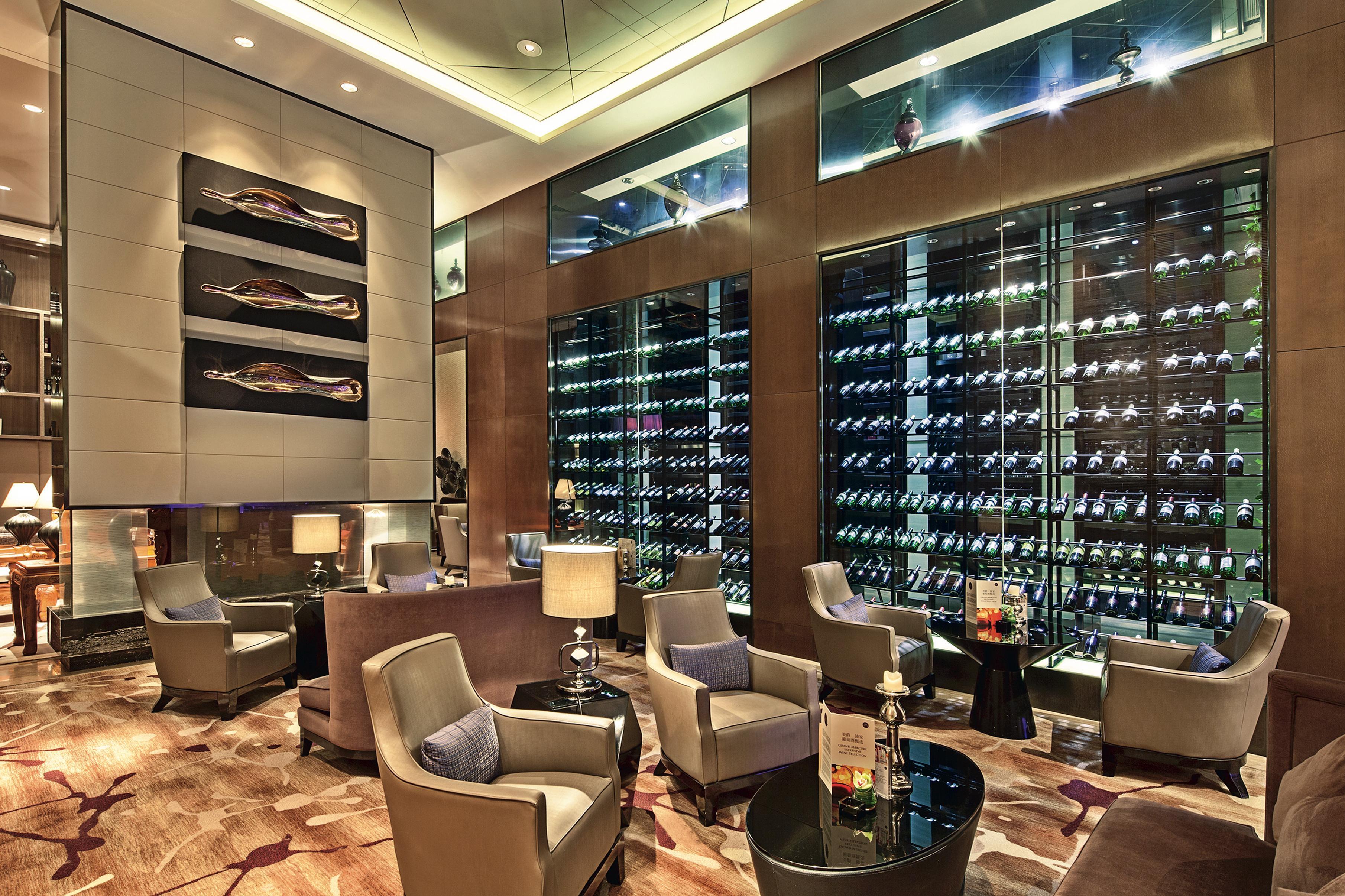 Pullman Shanghai Jingan Exterior photo