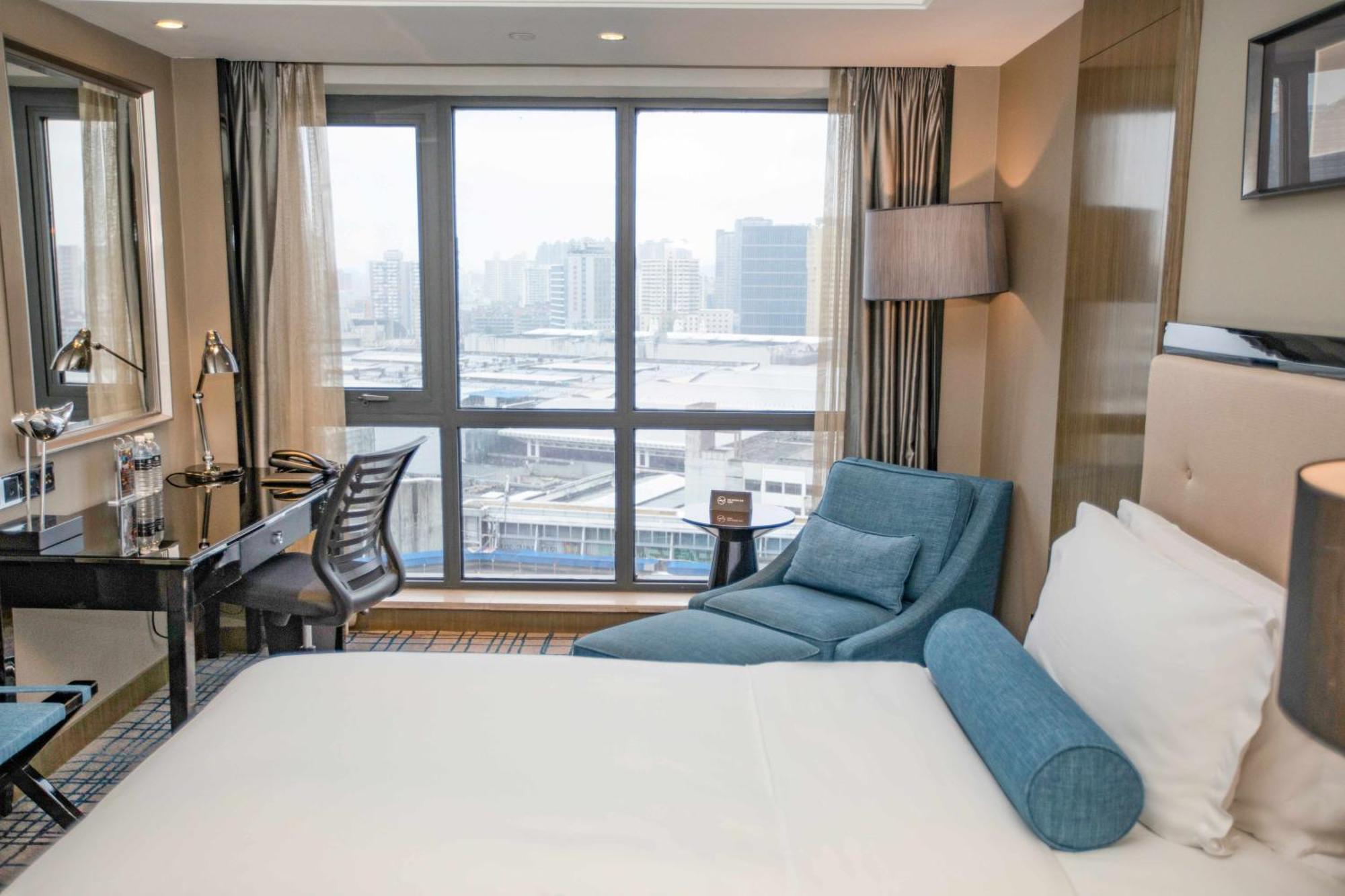 Pullman Shanghai Jingan Exterior photo